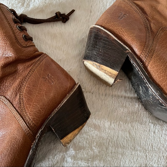 Frye 'Carmen' Back Lace Short Ankle Boot - Picture 10 of 11